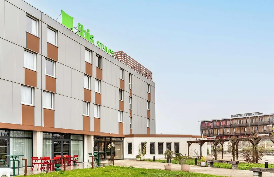 Ibis Styles Dijon Nord Valmy-1